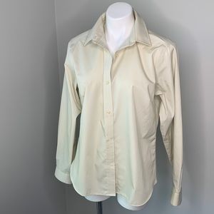 Women’s LL Bean Wrinkle Resistant Classic Shirt size large
